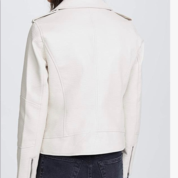 Cupcakes & Cashmere Moto Jacket in Dusty Pink - Picture 4 of 6